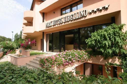 Park Hotel Zibellino Кастильоне-делла-Пеская Экстерьер фото